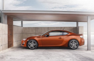  Toyota công bố giá bán GT 86 