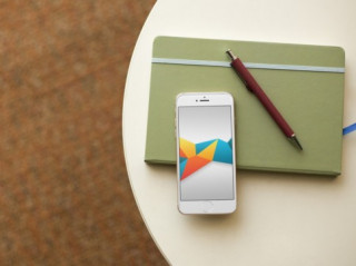Wallpaper hình khối đủ màu sắc dành cho iPhone