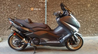 Yamaha TMax cực kì ấn tượng với dàn đồ chơi trên xe