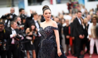  Cannes ngày 11: Lý Nhã Kỳ diện đầm tôn ngực bên các mỹ nhân 