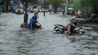 Hạn chế đi vào những vùng ngập nước dù có phải đi xa hơn bình thường