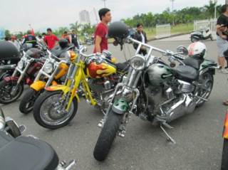  Hàng trăm môtô tụ hội ở Đà Nẵng 