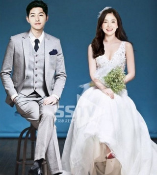 Ngắm hình ‘váy cưới tin đồn’ khiến fan càng mong chờ được thấy cô dâu Song Hye Kyo