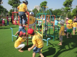 Những quy tắc an toàn mẹ nên biết khi cho trẻ đi công viên mùa hè