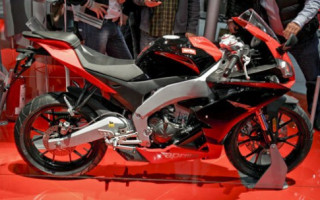  Aprilia bán RS4 125 mới từ 2011 