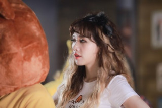 ‘Bóc giá’ thời trang bình dân của Hari Won trong MV mới nhất