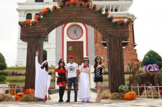 Lạc vào “Vương quốc bí ngô” kỳ ảo mùa Halloween tại Sun World Danang Wonders