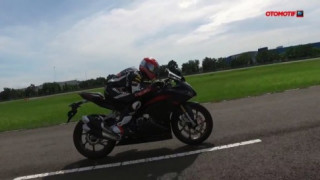 Video chạy thử CBR250RR tại Indo, thuần sportbike!