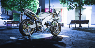 Sport Bike sát nài ZX10R chất chơi của các biker nước ngoài