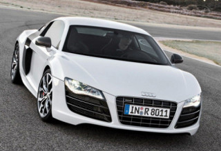  Audi nâng cấp R8 với hộp số ly hợp kép 