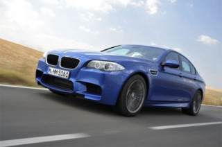  BMW đưa tiếng động cơ vào cabin 