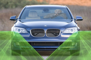  BMW sẽ sử dụng đèn pha bằng tia laser 