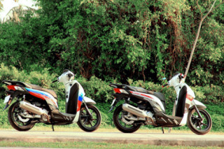  Bộ đôi Honda SH300i lên dàn áo thể thao 