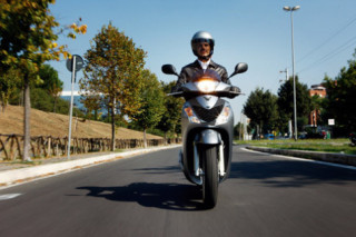  Gần 200 triệu đồng cho Honda SH150i đời cũ 