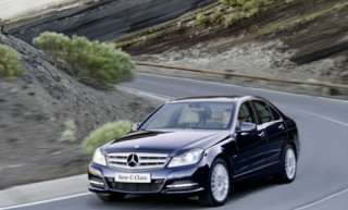  Mercedes C-class - sedan phong cách trên mọi nẻo đường 