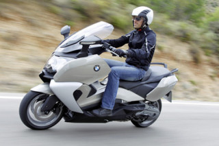  Scooter BMW trình làng 