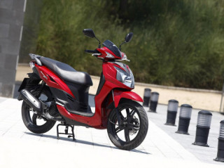  SYM Symphony 125 SR - thay đổi để đối đầu Honda SH 