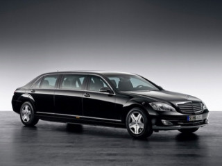  Xe kế nhiệm Maybach có giá hơn 260.000 USD 
