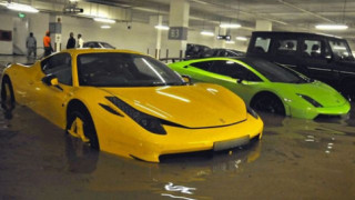  Xe triệu đô ngập nước tại Singapore 