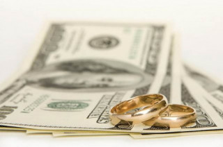 Chạy theo đồng tiền “ lấy chồng giàu” liệu có sướng?