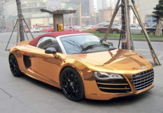  Audi R8 Spyder mạ vàng 