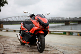  Honda PCX vẽ Airbrush phong cách Aventador 