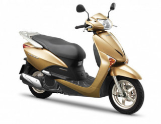  Honda Việt Nam cải tiến xe ga Lead 