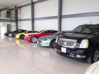  Showroom siêu xe của đại gia Hà Nội tại Bắc Ninh 