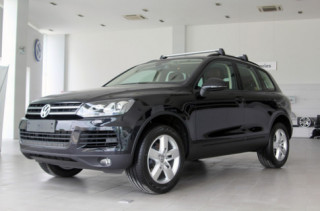  Volkswagen Touareg 2013 có giá hơn 2,5 tỷ đồng 