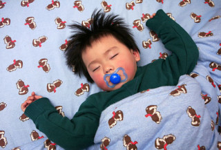 6 bí quyết giúp trẻ ngủ ngon để nhanh lớn, thông minh