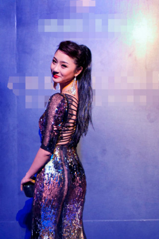 Dàn mẫu Top Model lộng lẫy dự yến tiệc