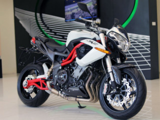  Ngắm Benelli R160 trên đất Sài thành 