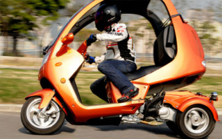  Scooter phong cách xe hơi 