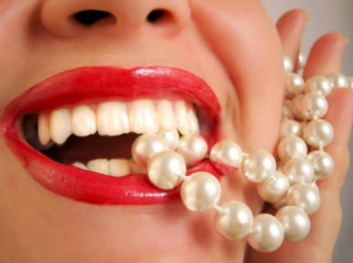 6 phương pháp tự nhiên giúp răng trắng