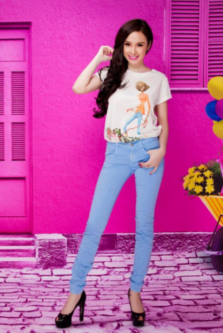 Angela Phương Trinh eo thon tuổi mới lớn
