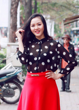 Bắt gặp Phan Thị Lý trên phố Hà Nội