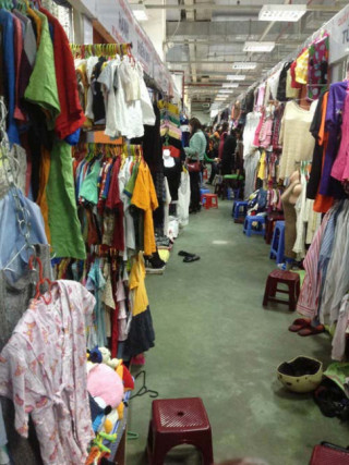 Biến đồ mới thành hàng thùng để bán giá cao