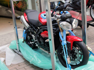  Bộ đôi Triumph Speed Triple 2012 đầu tiên tại Việt Nam 
