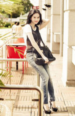 Chọn jeans để tôn vòng 3 như ý