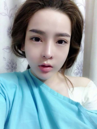 Đẹp nhân tạo hay xấu tự nhiên?