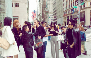 Diệu Huyền xinh đẹp trên phố New York