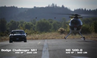 Dodge Challenger SRT8 đọ sức trực thăng