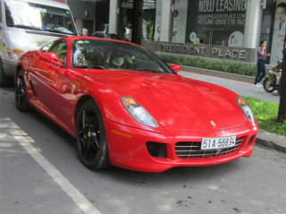 Ferrari 599 GTB độc nhất Việt Nam xuất hiện