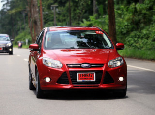  Ford Focus mới ‘lột xác’ 
