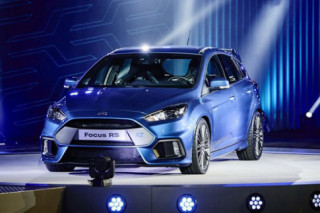 Ford Focus RS mạnh mẽ và sang chảnh