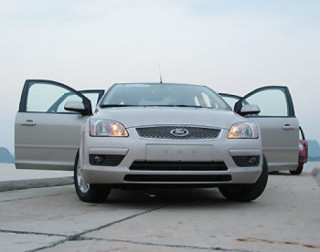  Ford Việt Nam bán linh kiện cũ thành phụ tùng thay thế 
