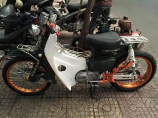 Honda Cub 81 độ cực chất của tay chơi Việt