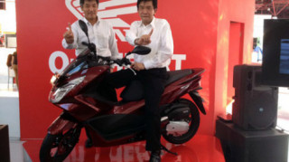 Honda PCX 150 mới trình làng, giá 68 triệu đồng