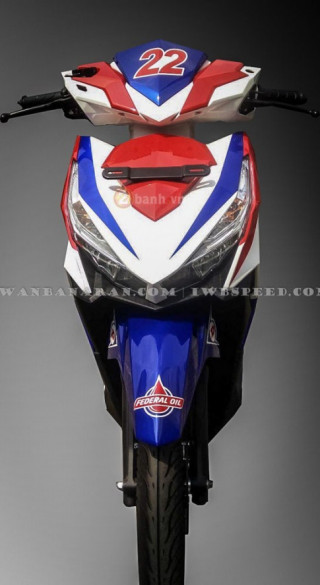 Honda Vario 125 2017 Với bộ áo đội đua Moto 2