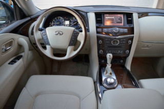  Khám phá nội thất Infiniti QX56 2013 